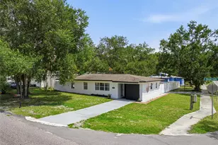 4015 Riverhills Dr, Tampa, FL 33617 - Photo 69
