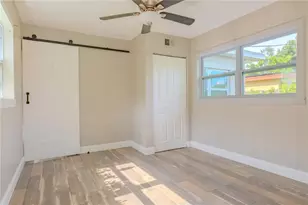 2553 18th Ave N, Saint Petersburg, FL 33713 - Photo 11