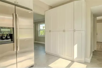 2553 18th Avenue N, Saint Petersburg, FL 33713 - Photo 5