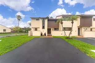 14932 SW 89th St, Miami, FL 33196 - Photo 1