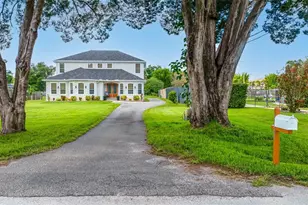 13030 Delwood Rd, Tampa, FL 33624 - Photo 3