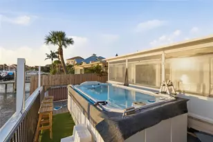1818 Dolphin Blvd S, Saint Petersburg, FL 33707 - Photo 45