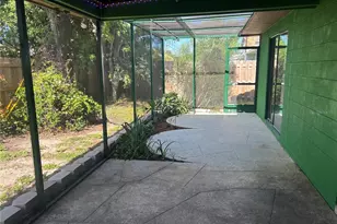 13406 Bellewood Ave, Seminole, FL 33776 - Photo 17