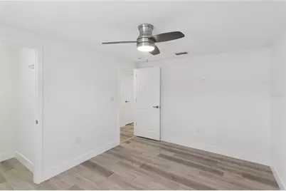 5400 Denver Street NE, Saint Petersburg, FL 33703 - Photo 35