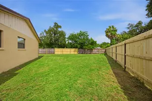 7003 Larimer Ct, Tampa, FL 33615 - Photo 25