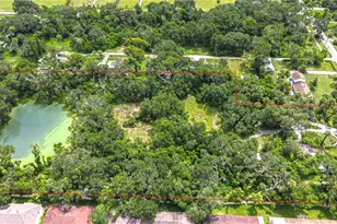 10904 Hackney Dr, Riverview, FL 33578 - Photo 5
