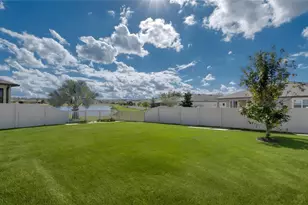 18576 Obregan Dr, Spring Hill, FL 34610 - Photo 3