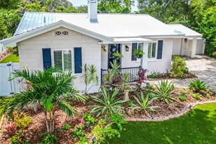 131 Valencia Dr, Dunedin, FL 34698 - Photo 69