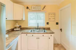 131 Valencia Dr, Dunedin, FL 34698 - Photo 19