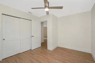 19 Ventura Dr, Dunedin, FL 34698 - Photo 21