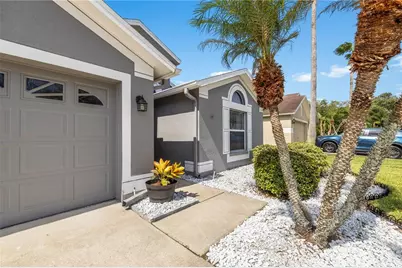 30923 Iverson Drive, Wesley Chapel, FL 33543 - Photo 5