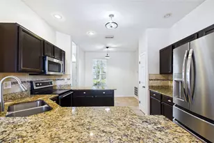 4021 3rd Ave E, Bradenton, FL 34208 - Photo 13