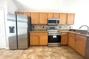 13013 Tribute Dr, Riverview, FL 33578 - Photo 11