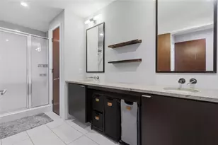 111 N 12th St, Tampa, FL 33602 - Photo 13