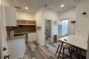 142 6th Ave N, Saint Petersburg, FL 33701 - Photo 13