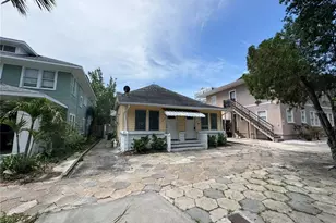 142 6th Ave N, Saint Petersburg, FL 33701 - Photo 21