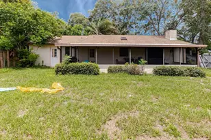 1042 Tryon Cir, Spring Hill, FL 34606 - Photo 21