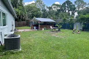 1115 NE 5th Pl, Gainesville, FL 32601 - Photo 17