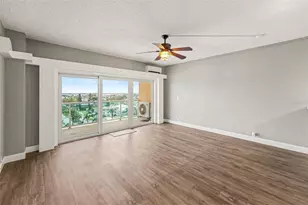 880 Mandalay Ave, Clearwater Beach, FL 33767 - Photo 19