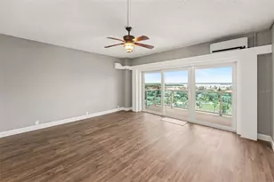 880 Mandalay Ave, Clearwater Beach, FL 33767 - Photo 17