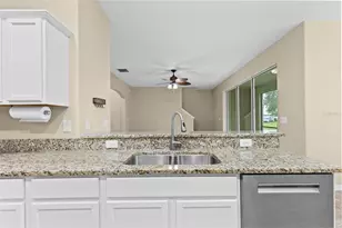 20542 Grand Vista Ln, Tampa, FL 33647 - Photo 7