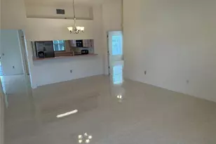 5915 Taywood Dr, Tampa, FL 33624 - Photo 3