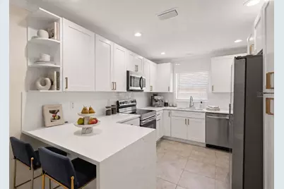 4247 Helena Street NE, Saint Petersburg, FL 33703 - Photo 13