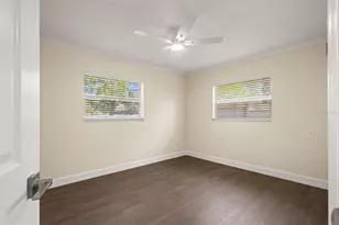 4247 Helena St NE, Saint Petersburg, FL 33703 - Photo 23