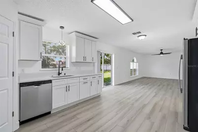5292 Denver Ave, Spring Hill, FL 34608 - Photo 17