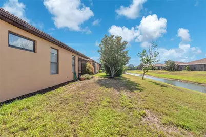 107 Shell Falls Drive, Apollo Beach, FL 33572 - Photo 7
