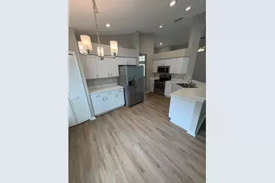 5316 Cottonwood Tree Circle, Valrico, FL 33596 - Photo 11