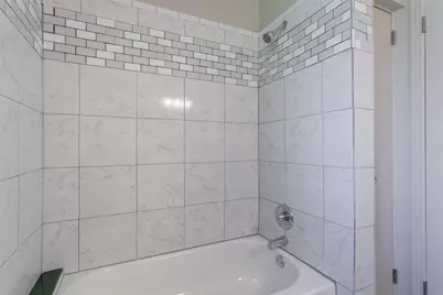 6518 Walton Way, Tampa, FL 33610 - Photo 23