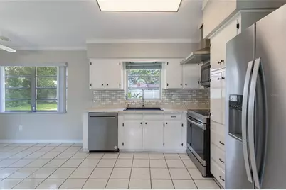 6518 Walton Way, Tampa, FL 33610 - Photo 13