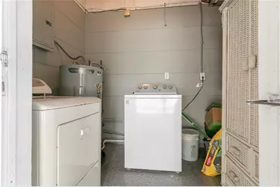 6518 Walton Way, Tampa, FL 33610 - Photo 27
