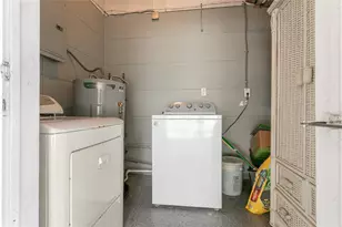 6518 Walton Way, Tampa, FL 33610 - Photo 27
