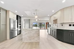 15918 Redington Dr, Redington Beach, FL 33708 - Photo 11