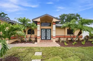 15918 Redington Dr, Redington Beach, FL 33708 - Photo 3