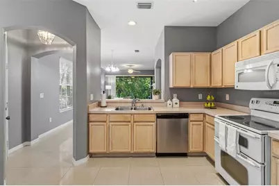 11269 Windsor Place Circle, Tampa, FL 33626 - Photo 11