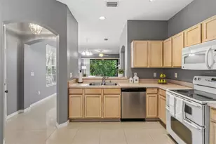 11269 Windsor Pl Cir, Tampa, FL 33626 - Photo 11