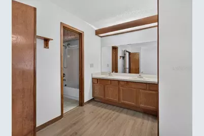 14012 Notreville Way, Tampa, FL 33624 - Photo 35