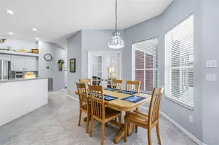 15306 Carrollton Ln, Tampa, FL 33624 - Photo 17