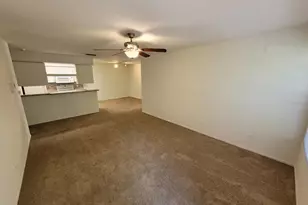 36106 Lake Chase Blvd, Zephyrhills, FL 33541 - Photo 3