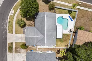 14018 Cascade Ln, Tampa, FL 33618 - Photo 45