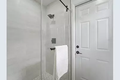 1354 Rosery Road NE, Largo, FL 33770 - Photo 15