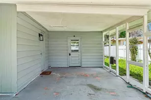 520 Fairfax Ln, Apollo Beach, FL 33572 - Photo 21