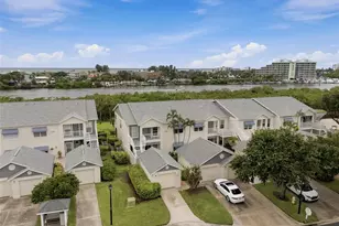 11541 Shipwatch Dr, Largo, FL 33774 - Photo 59