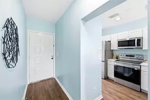 11541 Shipwatch Dr, Largo, FL 33774 - Photo 9
