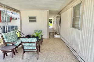 7103 El Meyers St, Zephyrhills, FL 33541 - Photo 5
