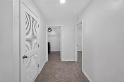 9637 Troncais Circle, Thonotosassa, FL 33592 - Photo 47