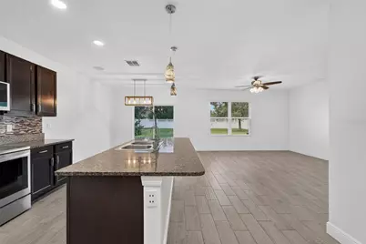 9637 Troncais Circle, Thonotosassa, FL 33592 - Photo 7